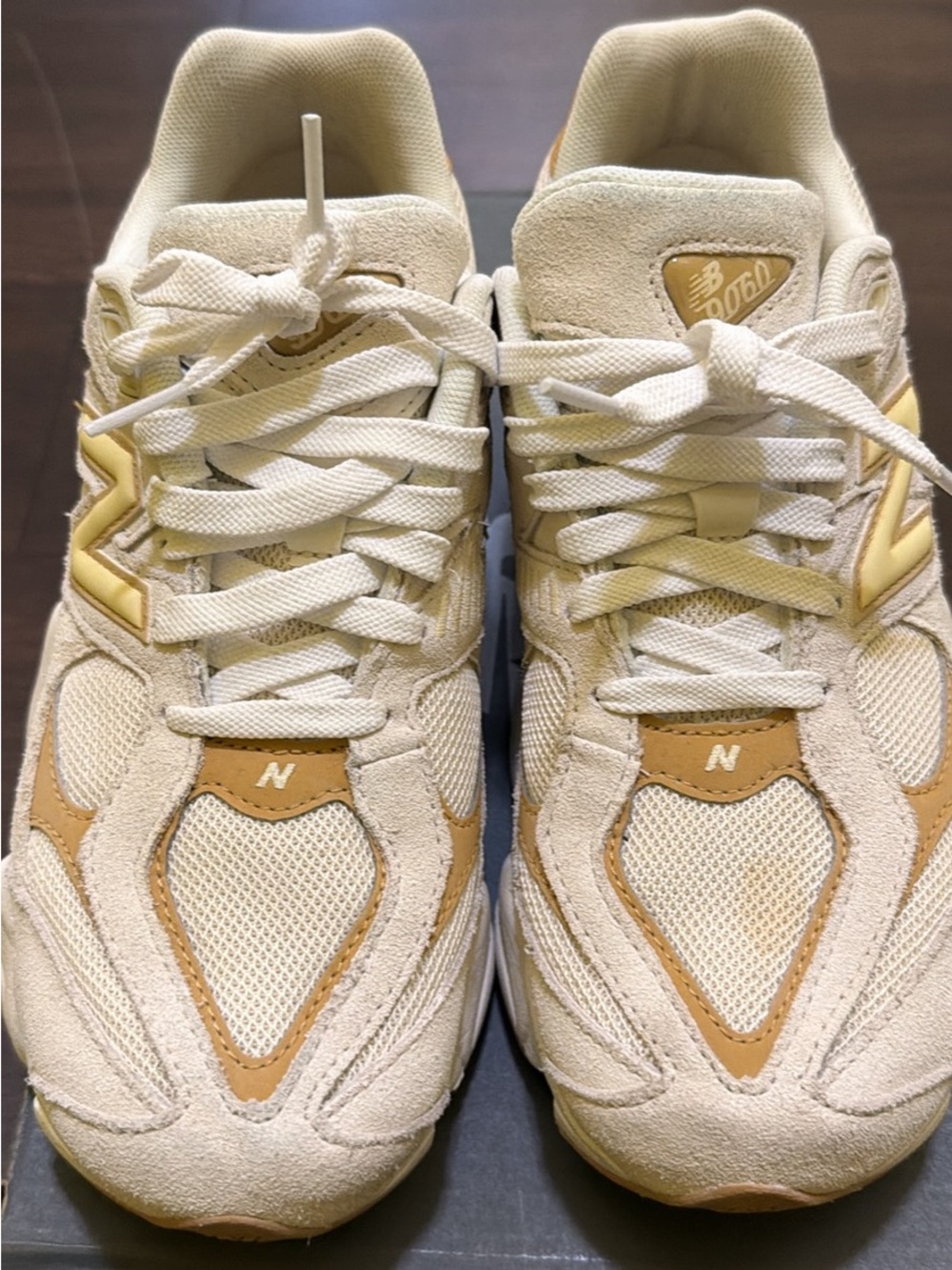 New Balance 9060 Size 6.5
